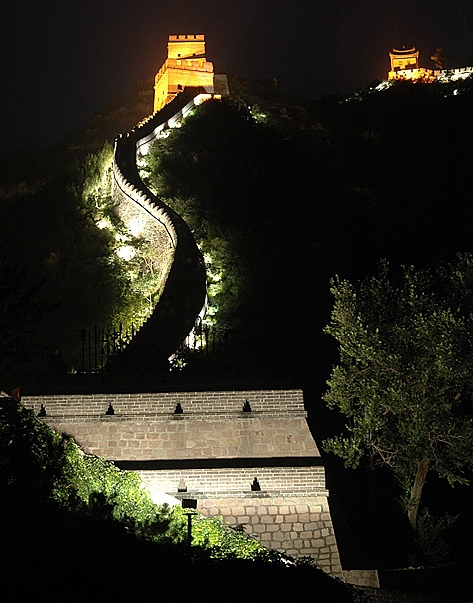 juyongguan great wall pass in nights