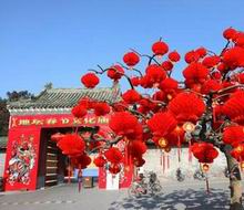 30 Temple and Lantern fairs open in Beijing for Festival